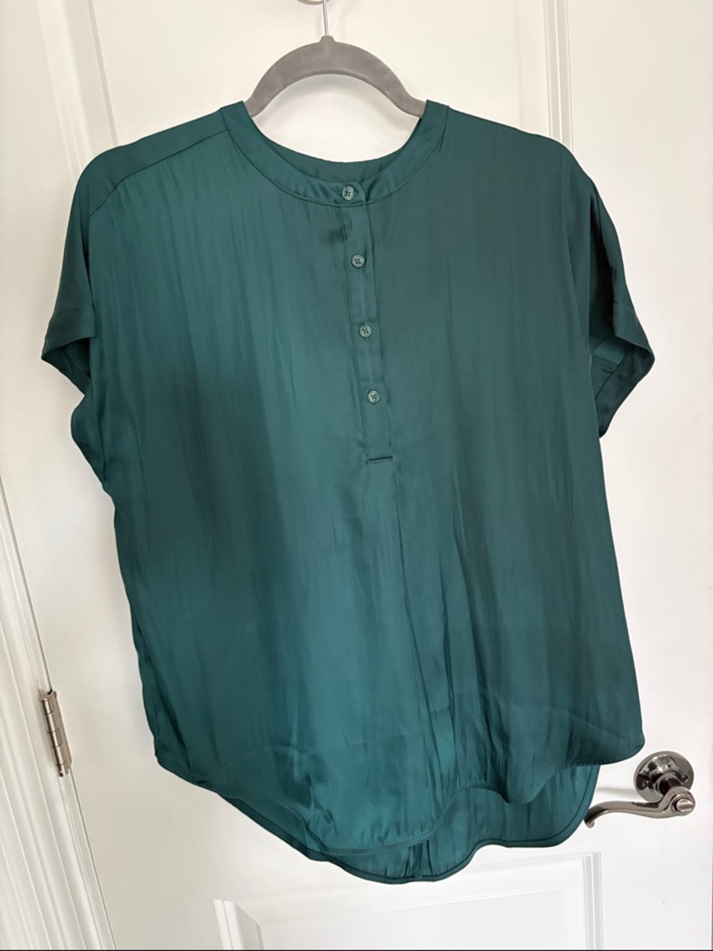 Womens Green Short-Sleeve Button down silky Top